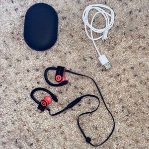 BEATS Powerbeats3 Wireless Ear